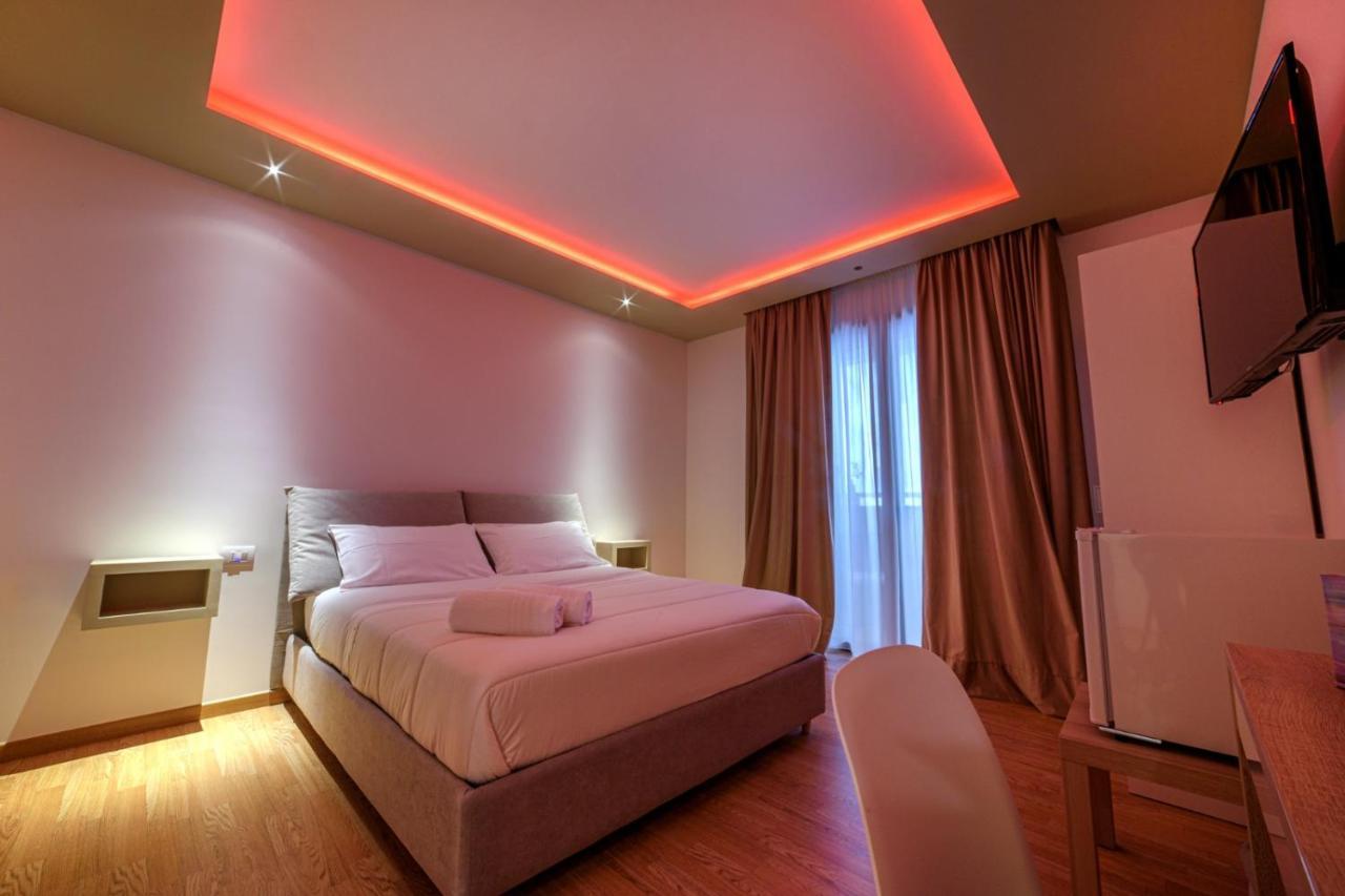 Aminta - Rooms & Wellness Андрия Екстериор снимка