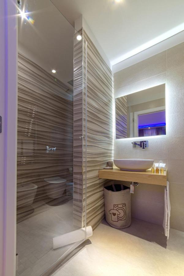 Aminta - Rooms & Wellness Андрия Екстериор снимка