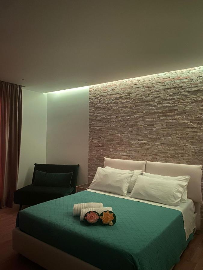 Aminta - Rooms & Wellness Андрия Екстериор снимка
